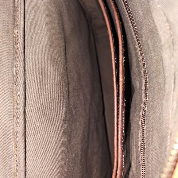 Paul & Taylor Genuine Leather Laptop Bag/Briefcase - Picture 13 of 16